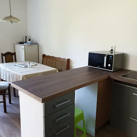 아파트 33 Teplice nad Metují